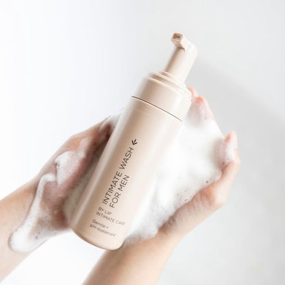 Mousse nettoyante intime sans rinçage pour homme 