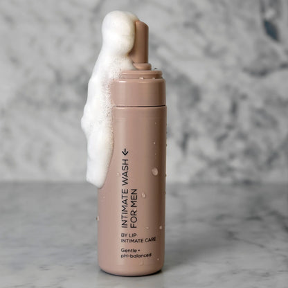 Mousse nettoyante intime sans rinçage pour homme 