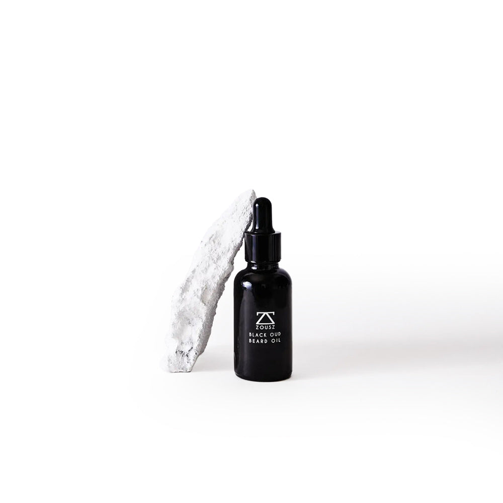 Zousz beard oil with black stick